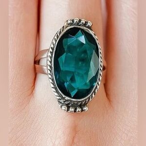 Gorgeous Large 925 Antiqued London Blue Topaz size 7